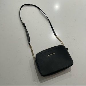 Black Michael Kors crossbody purse
